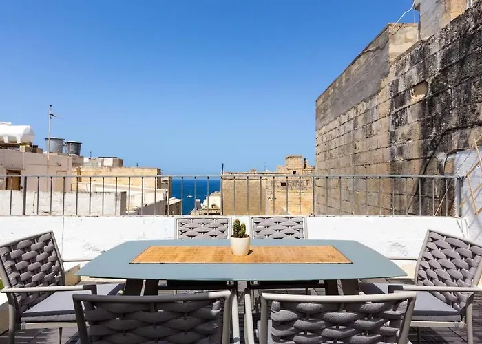 Apartment Archbishop Loft With Terrace.