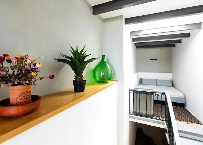 Archbishop Loft With Terrace. Lejlighed